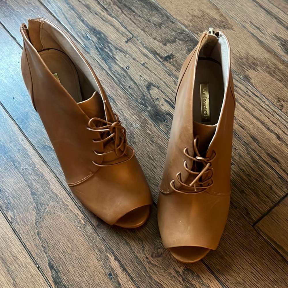 Leather Heels with Peek-a-Boo toes